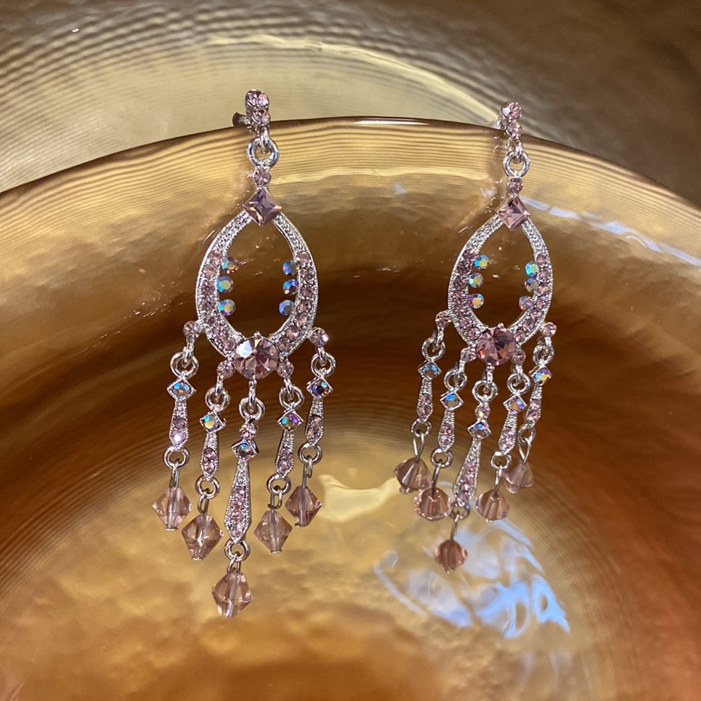 Chandelier earrings - Picture 6 of 7